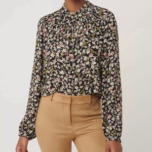 LOFT Black Floral Shirred Ruffle Long Sleeve Blouse Top Size XS